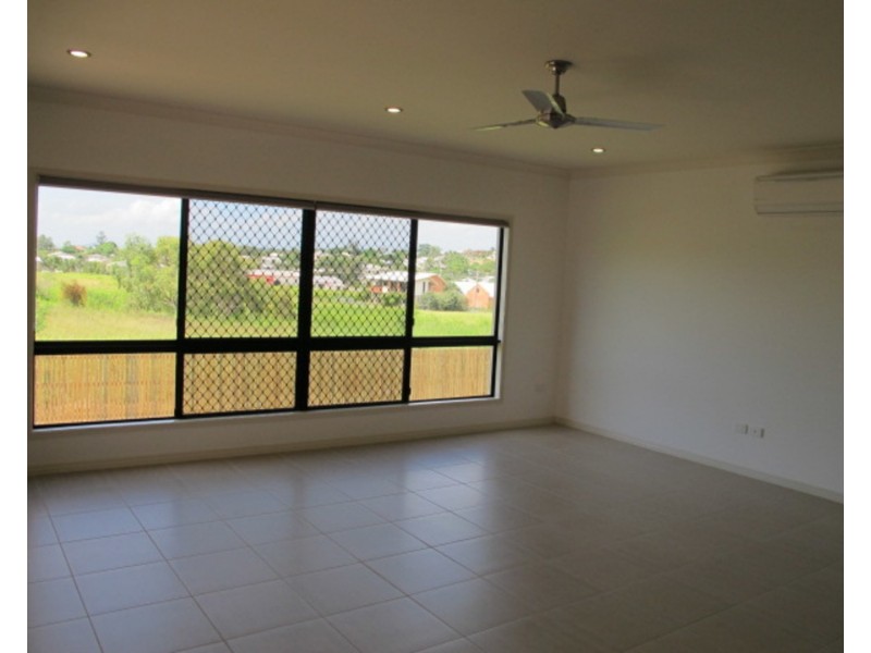 9 Yardley Court, Bowen QLD 4805