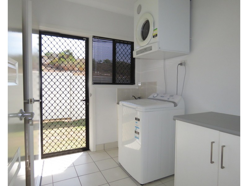 18 Reynolds Street, Bowen QLD 4805