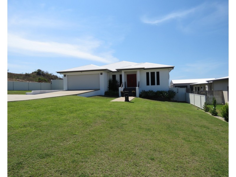 18 Reynolds Street, Bowen QLD 4805