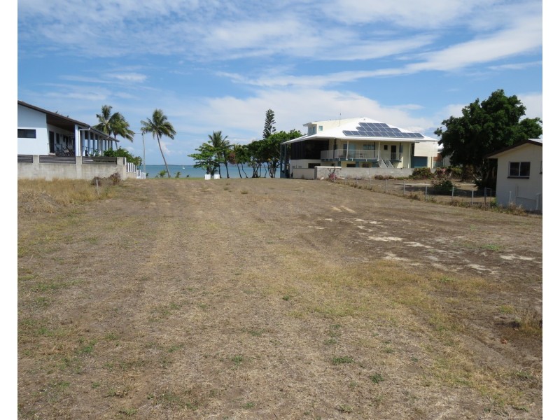 23 Thomas Street, Bowen QLD 4805
