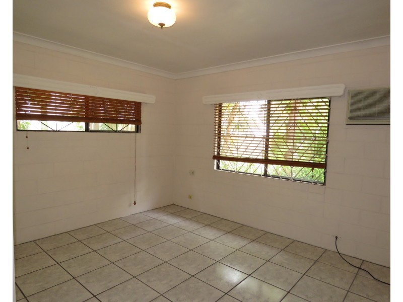 8 Dalrymple Street, Bowen QLD 4805