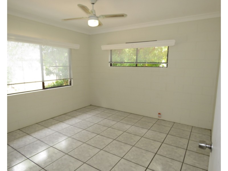 8 Dalrymple Street, Bowen QLD 4805