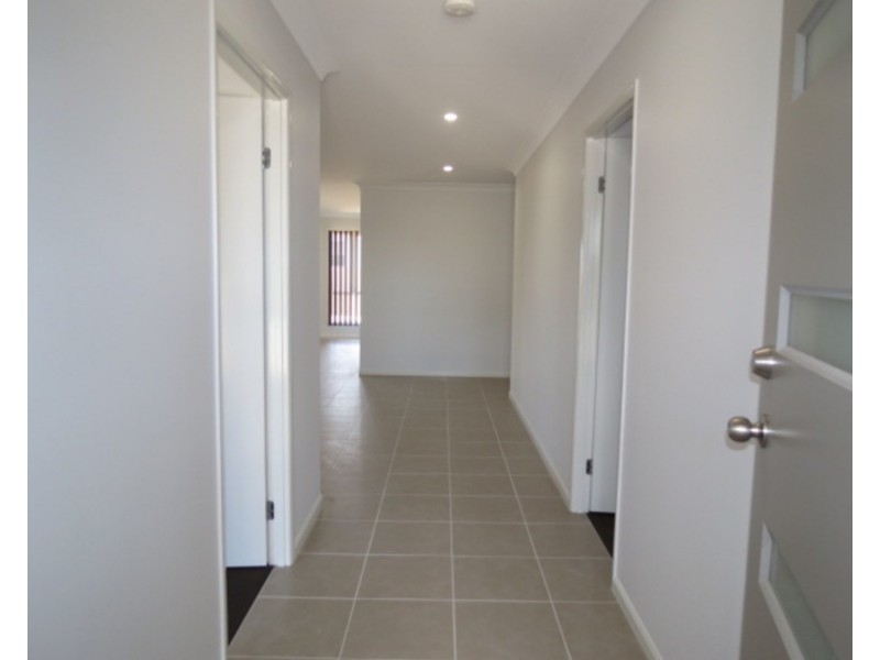 6 Baker Street, Bowen QLD 4805