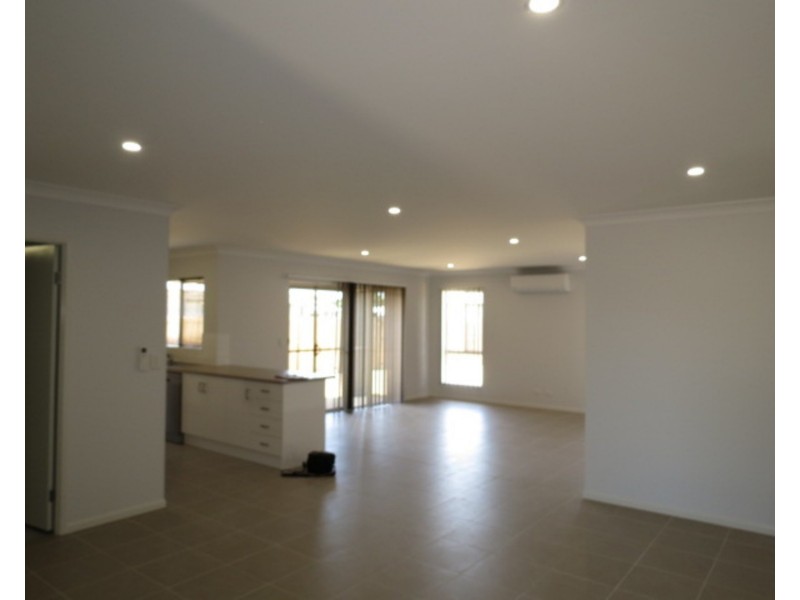6 Baker Street, Bowen QLD 4805
