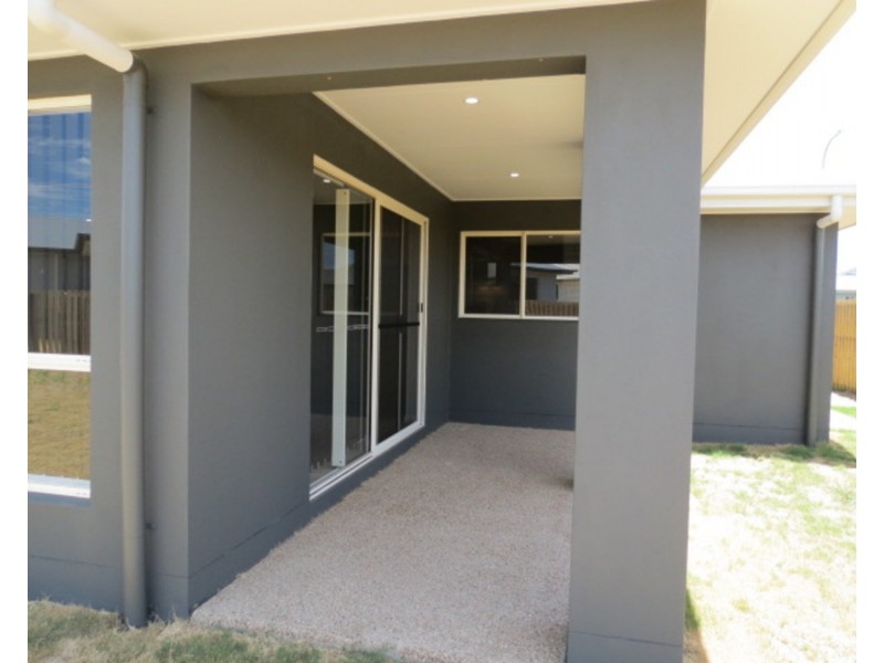 6 Baker Street, Bowen QLD 4805