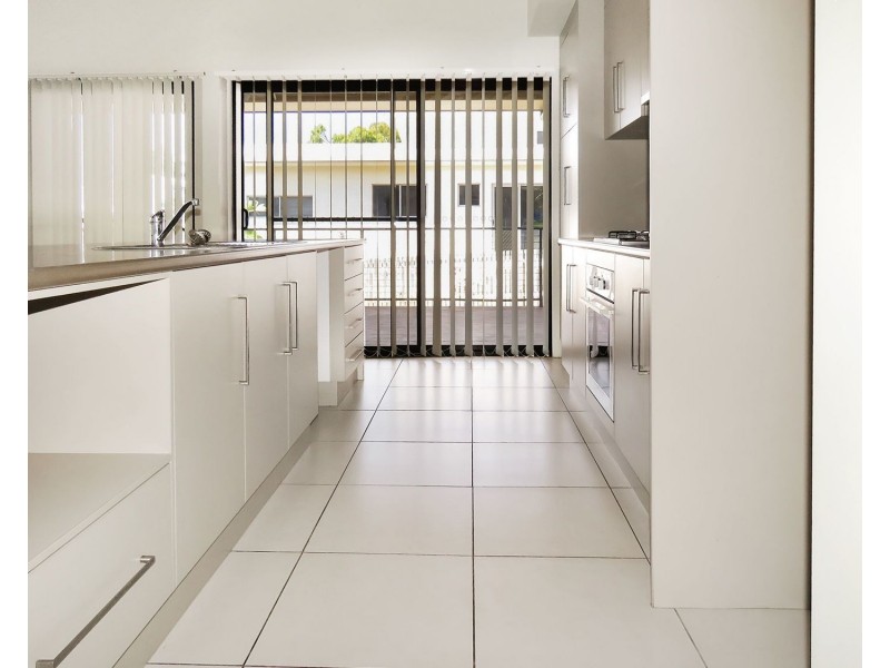 13 Sunshine Court, Bowen QLD 4805