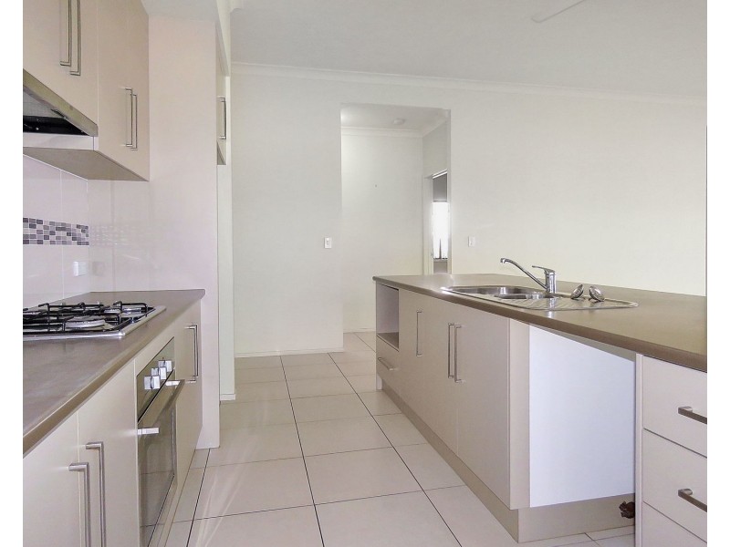 13 Sunshine Court, Bowen QLD 4805