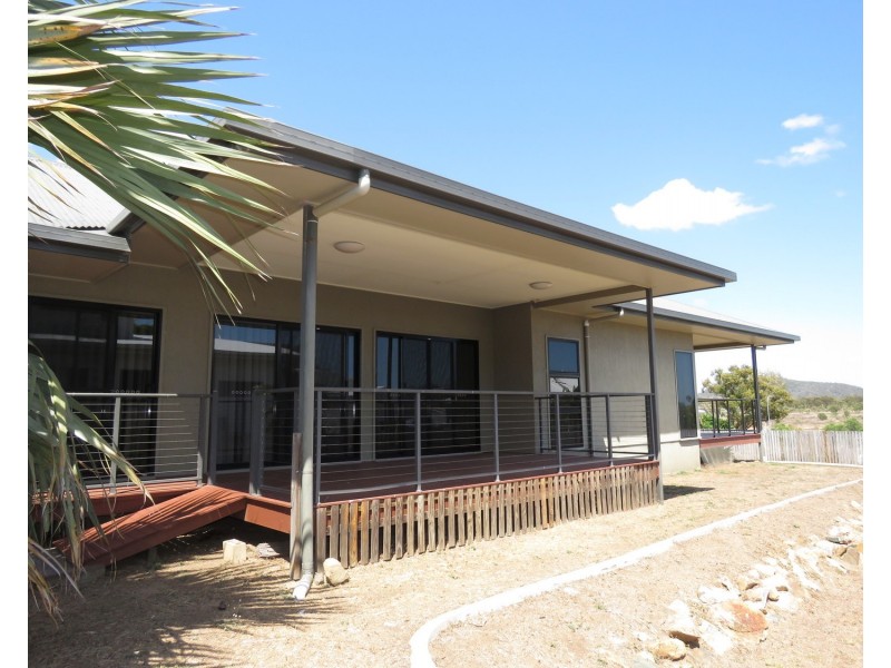 13 Sunshine Court, Bowen QLD 4805