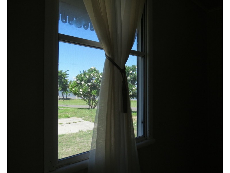 20 Quay Street, Bowen QLD 4805