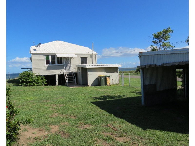 20 Quay Street, Bowen QLD 4805