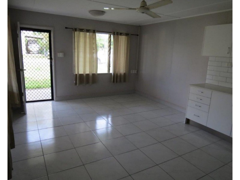 6 Webster Street, Bowen QLD 4805