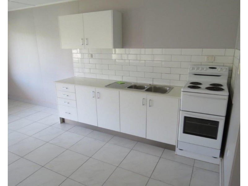 6 Webster Street, Bowen QLD 4805