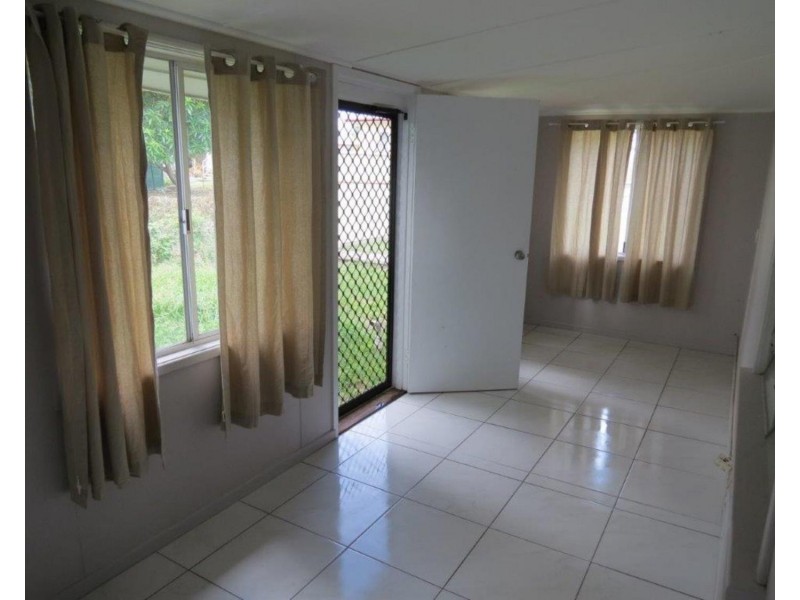 6 Webster Street, Bowen QLD 4805