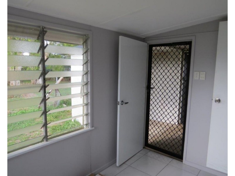 6 Webster Street, Bowen QLD 4805