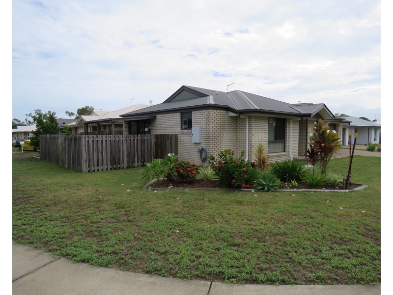 1/42 Stuart Tooth Drive, Bowen QLD 4805