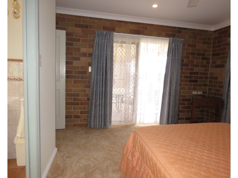 33 Elphinstone Street, Bowen QLD 4805