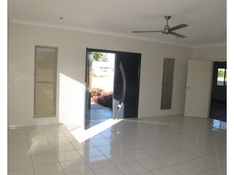 26 Skene Street, Bowen QLD 4805