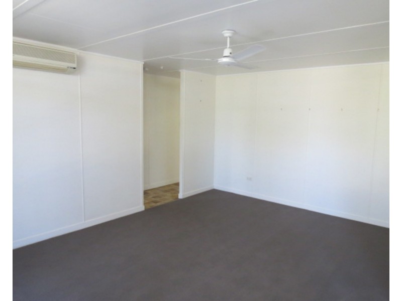 119 Gregory Street, Bowen QLD 4805
