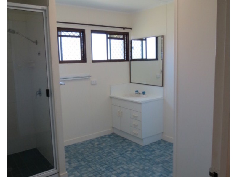 119 Gregory Street, Bowen QLD 4805
