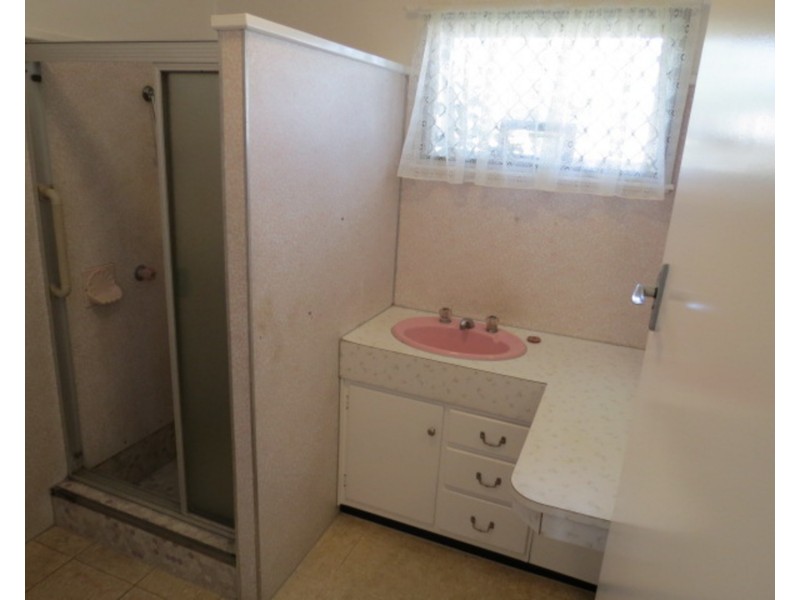 21 Tollington Road, Bowen QLD 4805