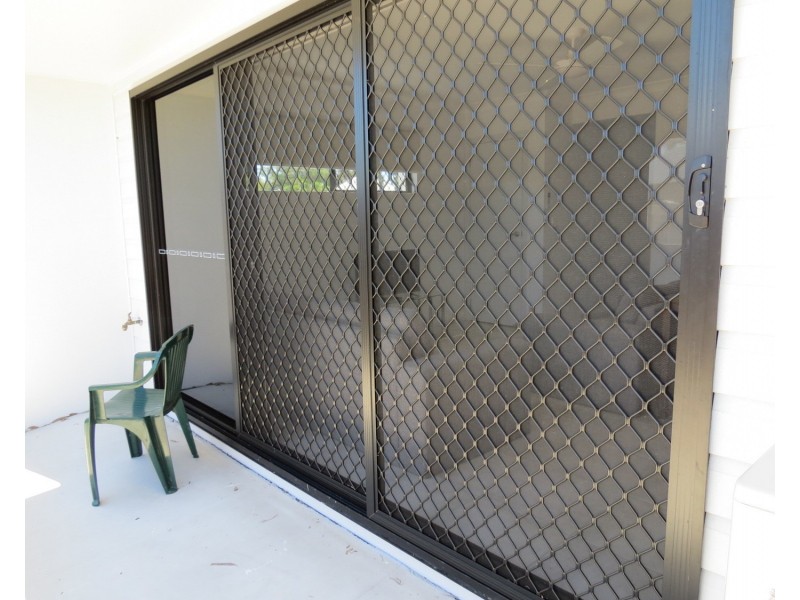 1/9 Gordon Street, Bowen QLD 4805