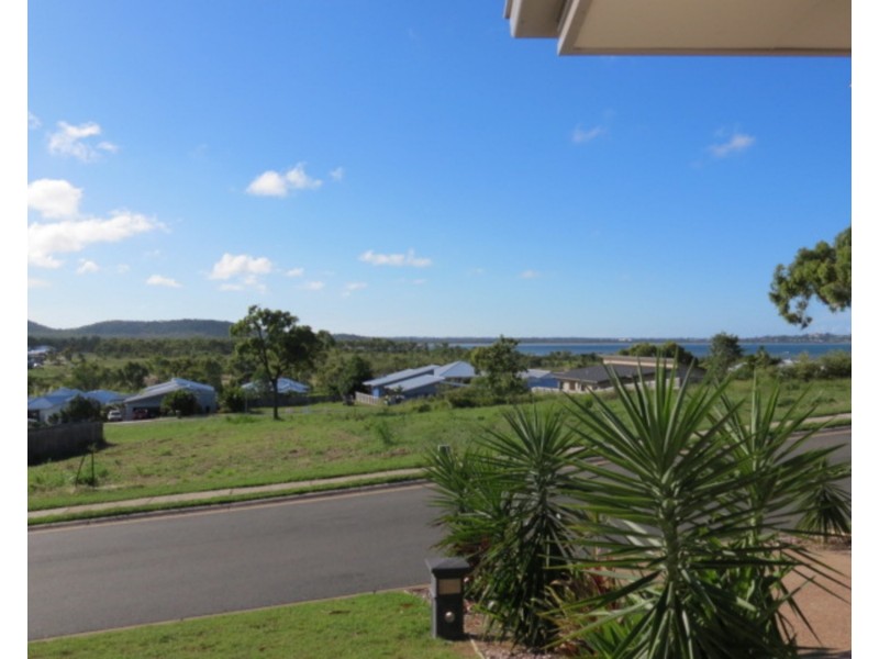 8 Seacove Crescent, Bowen QLD 4805