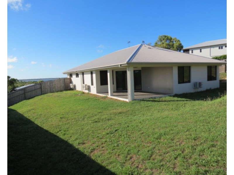 8 Seacove Crescent, Bowen QLD 4805