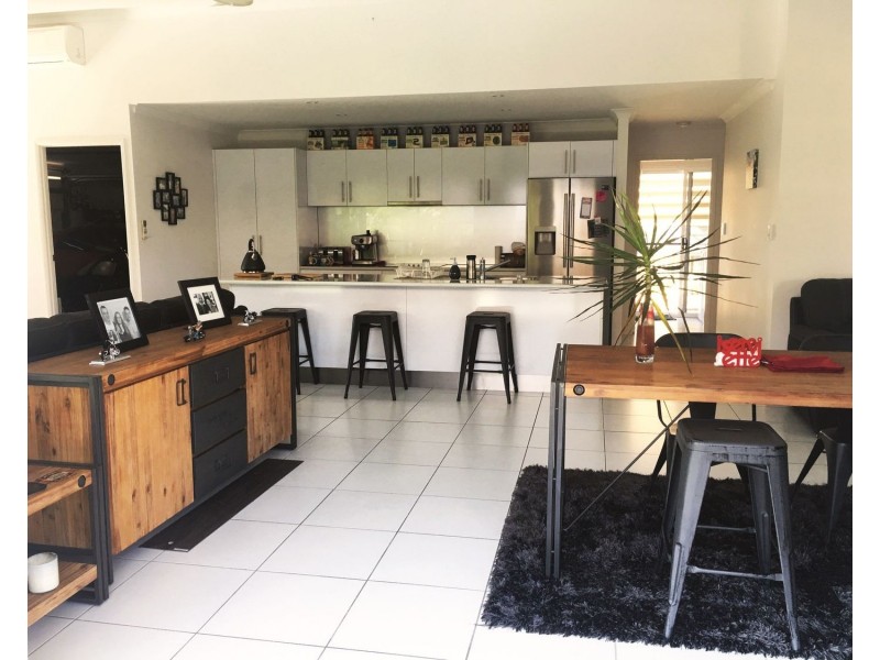 9 Lexington Court, Bowen QLD 4805