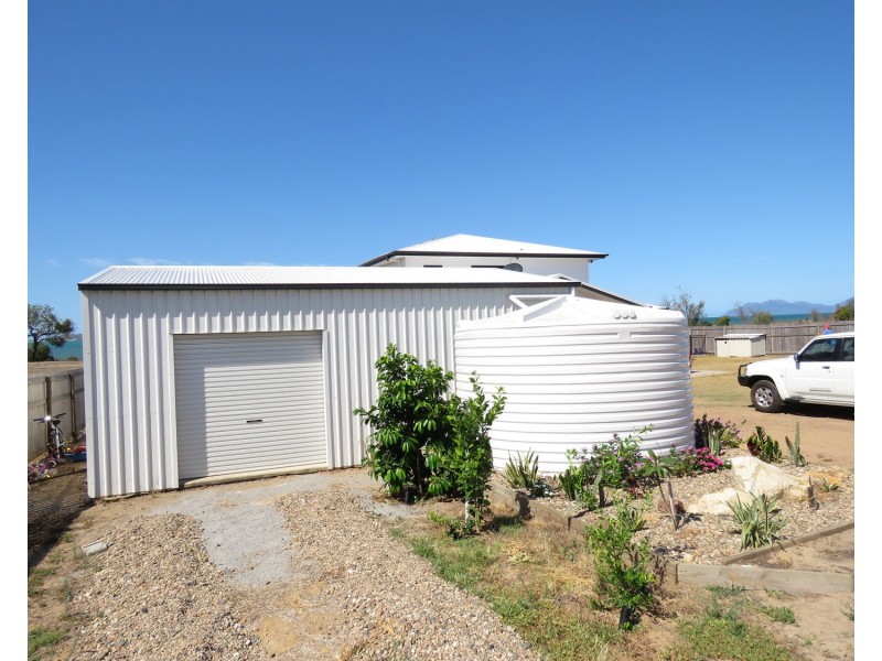 10 Bayside Court, Bowen QLD 4805