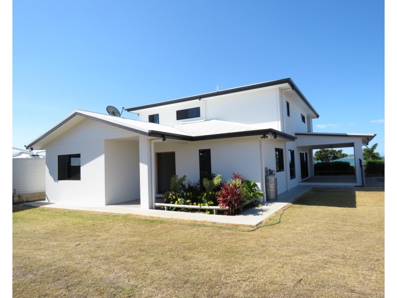 10 Bayside Court, Bowen QLD 4805