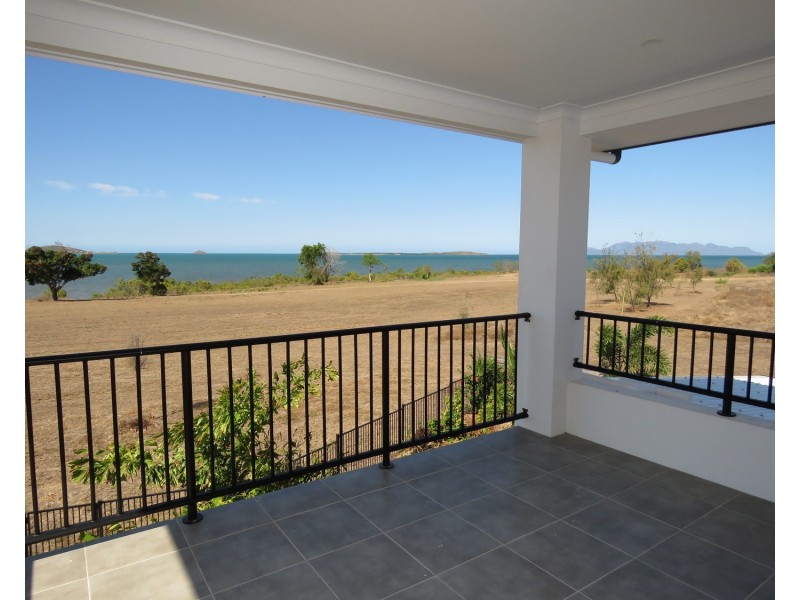 10 Bayside Court, Bowen QLD 4805