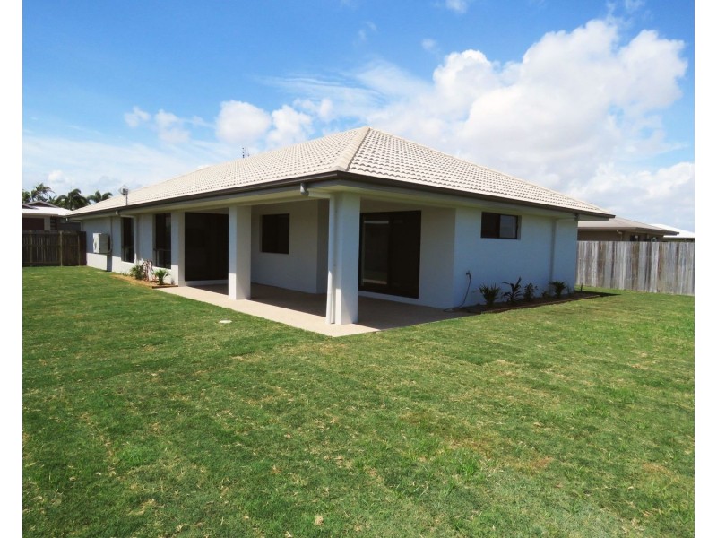 12 Harrison Court, Bowen QLD 4805