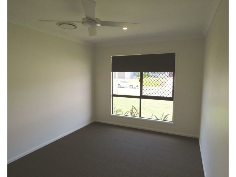 12 Harrison Court, Bowen QLD 4805