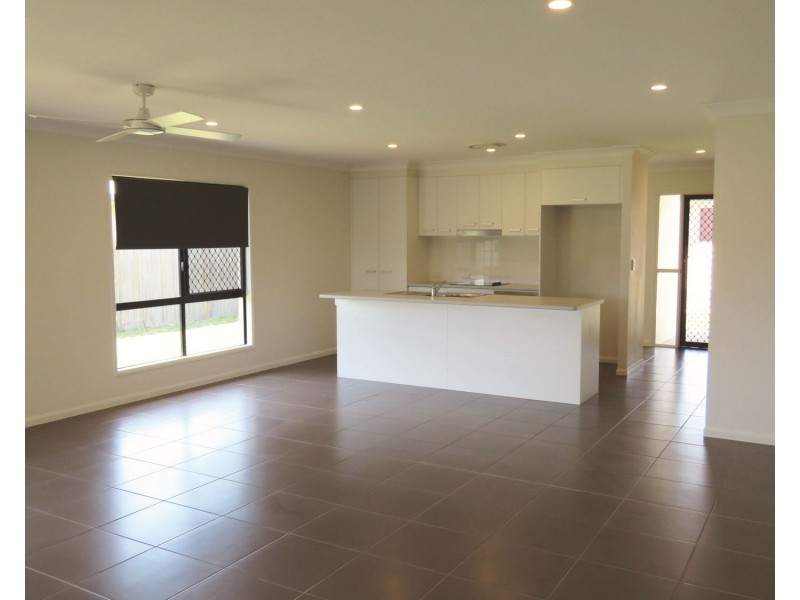 12 Harrison Court, Bowen QLD 4805