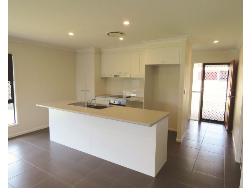 12 Harrison Court, Bowen QLD 4805