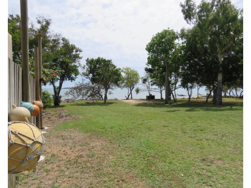 32 Baxter Avenue, Bowen QLD 4805