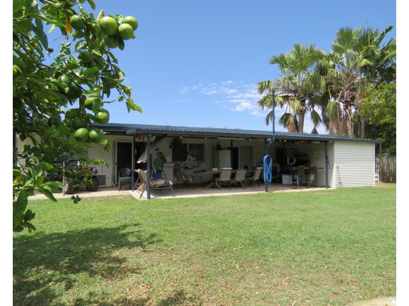 32 Baxter Avenue, Bowen QLD 4805