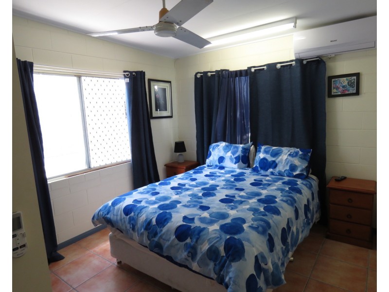 32 Baxter Avenue, Bowen QLD 4805