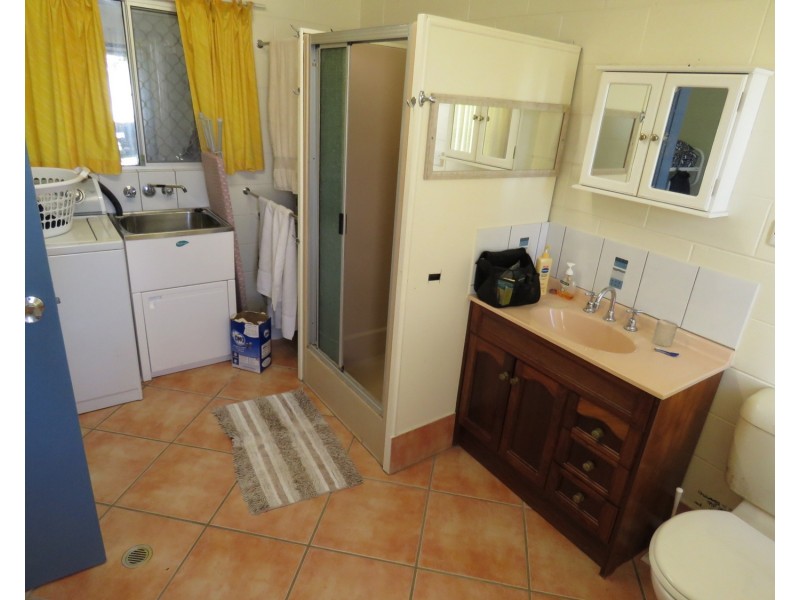 32 Baxter Avenue, Bowen QLD 4805