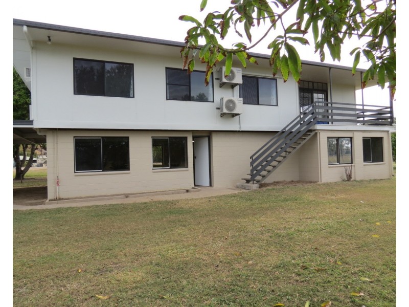 7 Avoca Road, Bowen QLD 4805