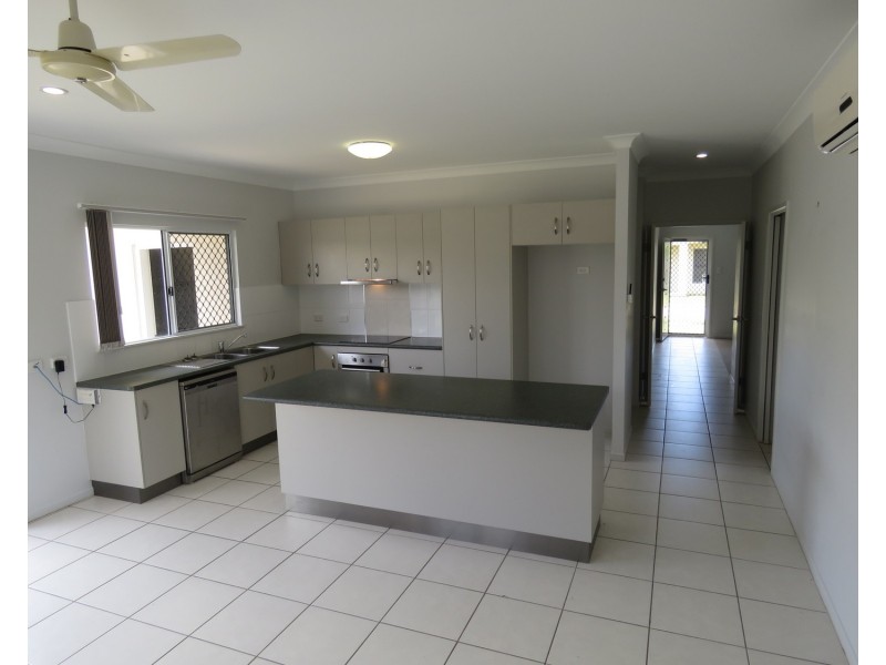 3 Fifth Close, Bowen QLD 4805