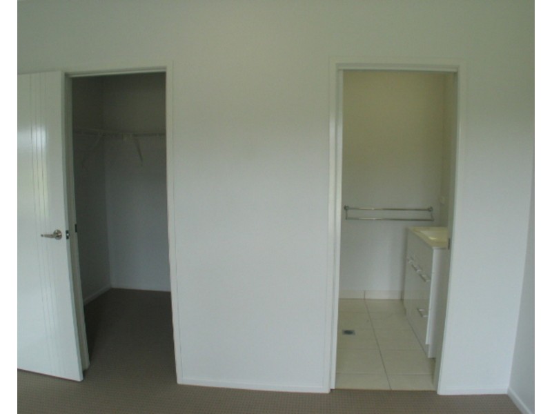 3 Fifth Close, Bowen QLD 4805