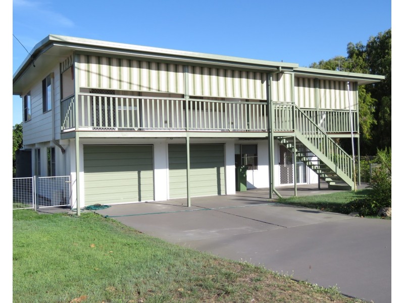 42 Crofton Street, Bowen QLD 4805