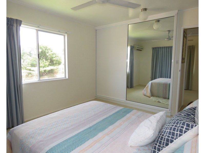 42 Crofton Street, Bowen QLD 4805