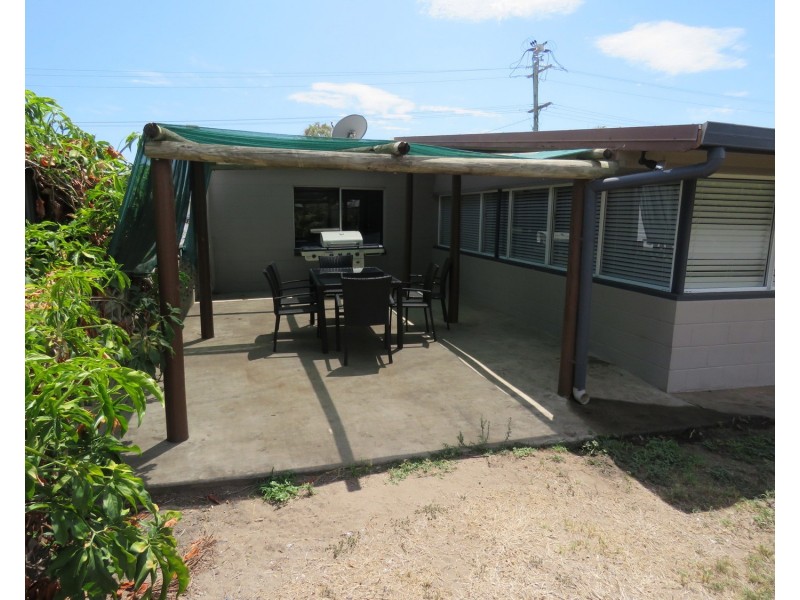 11 Brisbane Street, Bowen QLD 4805