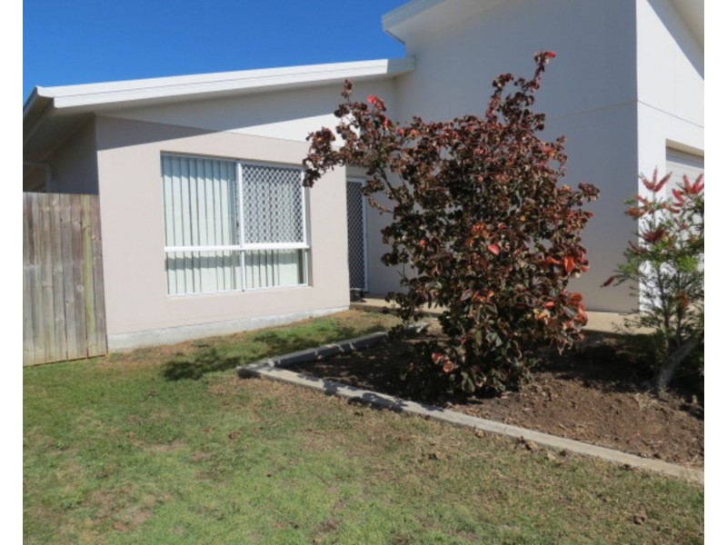 4 Seacove Crescent, Bowen QLD 4805