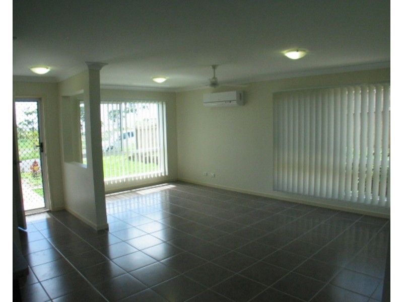 4 Seacove Crescent, Bowen QLD 4805