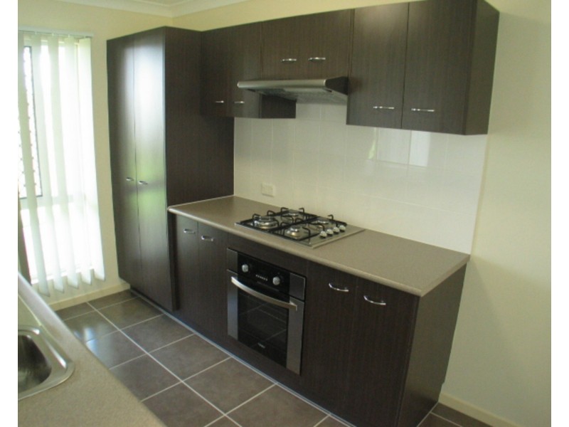 4 Seacove Crescent, Bowen QLD 4805