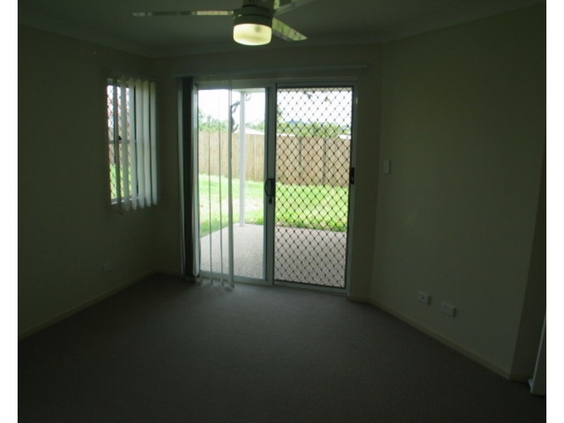 4 Seacove Crescent, Bowen QLD 4805