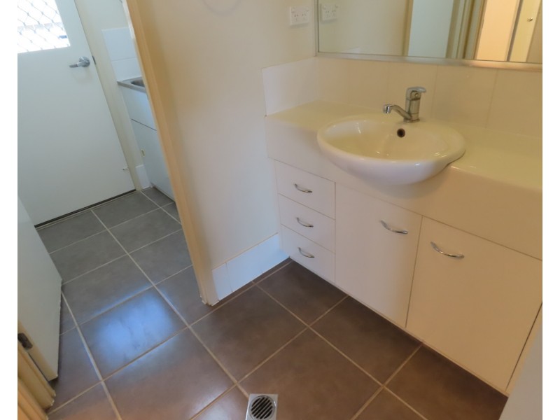 4 Seacove Crescent, Bowen QLD 4805